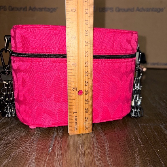 Pink Dior Miss Dior Signature Pouch bag with Black Metal Crossbody Chain NWT - Picture 4 of 8